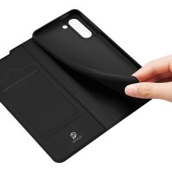 Peněženkové pouzdro Dux Ducis Skin Pro černé – Samsung Galaxy S21 FE | Levné Kryty | Levné Kryty | Levné Kryty