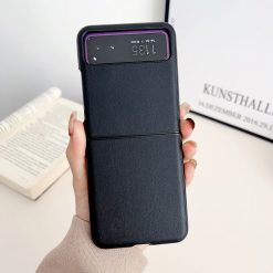 Kryt Pure Case černý – Motorola Razr 40 | Levné Kryty | Levné Kryty | Levné Kryty