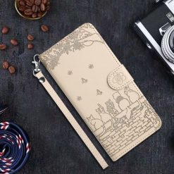 Peněženkové pouzdro Embossing Pattern Kočky béžové – Samsung Galaxy S24 FE | Levné Kryty | Levné Kryty | Levné Kryty