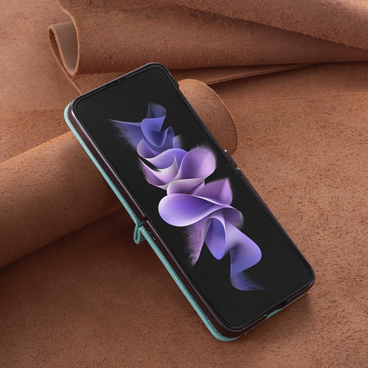Pouzdro Embossing Pattern Motyl zelené – Samsung Galaxy Z Flip 5 | Levné Kryty | Levné Kryty | Levné Kryty