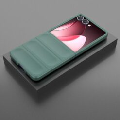 Odolný kryt Magic Shield zelený – Samsung Galaxy Z Flip 7 | Levné Kryty | Levné Kryty | Levné Kryty