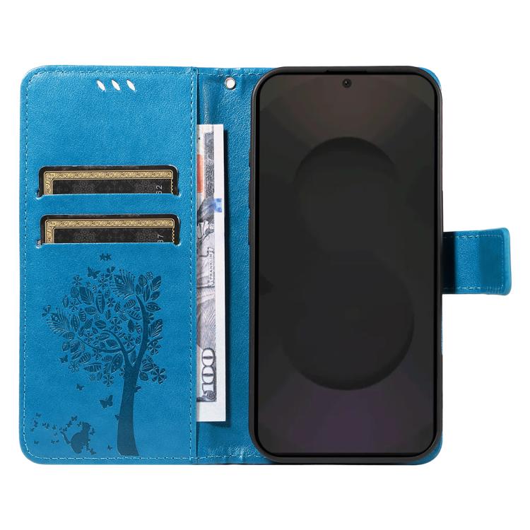 Peněženkové pouzdro Embossing Pattern Strom a kočka modré – Samsung Galaxy S25 FE | Levné Kryty | Levné Kryty | Levné Kryty
