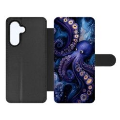 Knížkové pouzdro Creative Case 91 Chobotnice – Samsung Galaxy A54 5G | Levné Kryty | Levné Kryty Folio-style phone case with a blue-purple octopus artwork on the inner panel and a black leather exterior, shown open. | Levné Kryty