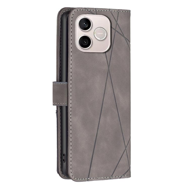 Knížkové pouzdro Rhombus šedé – Honor 600 Lite | Levné Kryty | Levné Kryty Grey leather-style folio phone case with diagonal geometric lines on the back, shown on a smartphone with a dual-camera module visible from the back edge and stitched edges. | Levné Kryty